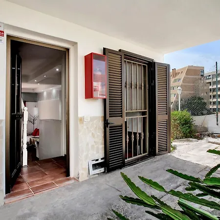 2 Bedrooms In Playa De Americas Apartment Playa de las Americas (Tenerife)